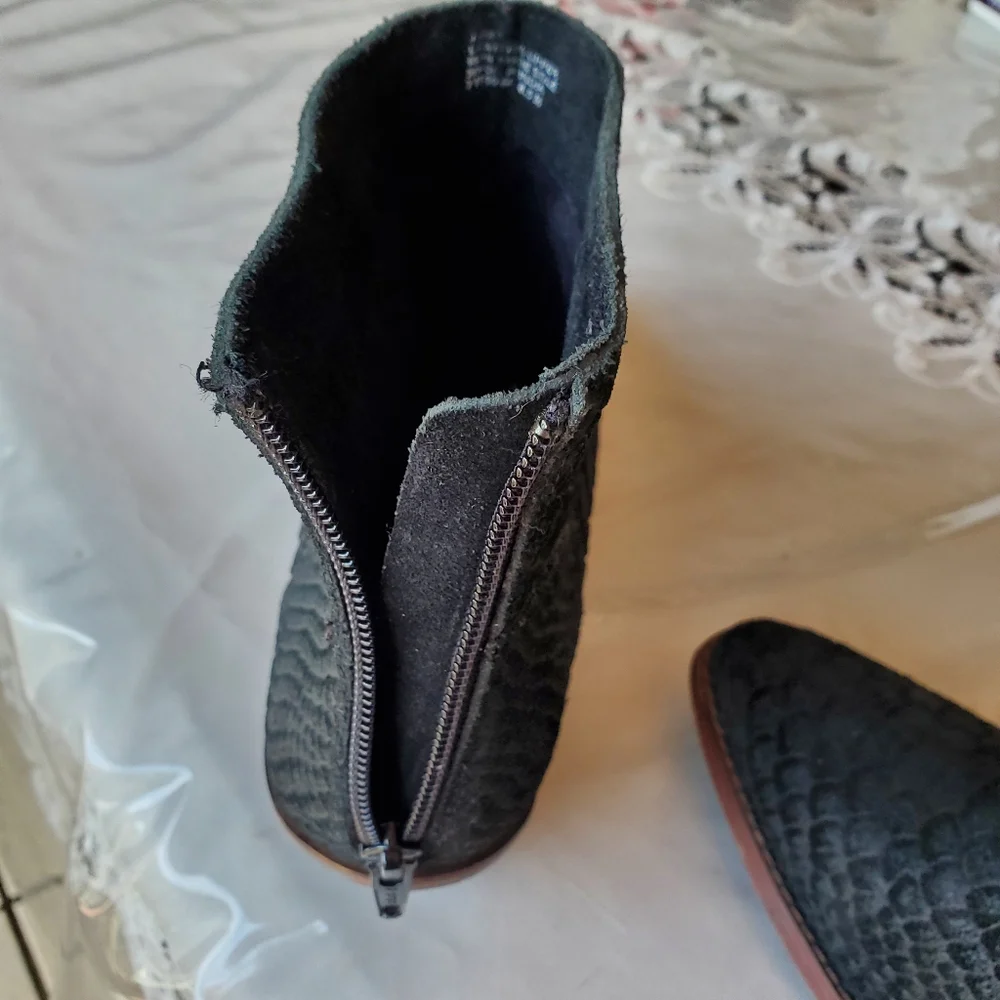 Diba,women  Black boots sz 8.5